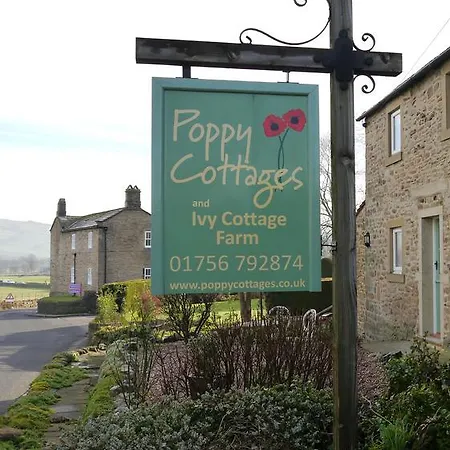 Çiftlik konaklama Poppy Cottages No. 1 & 2 *