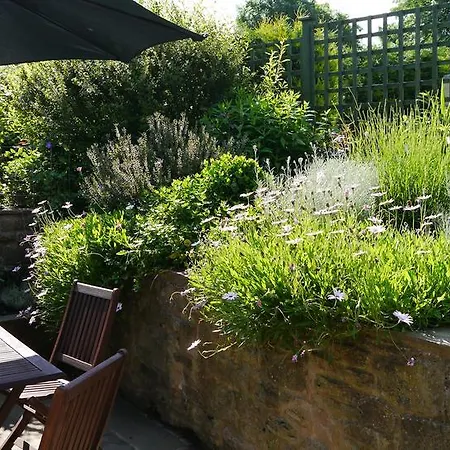 Poppy Cottages No. 1 & 2 * Skipton