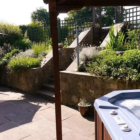 Çiftlik konaklama Poppy Cottages No. 1 & 2 *